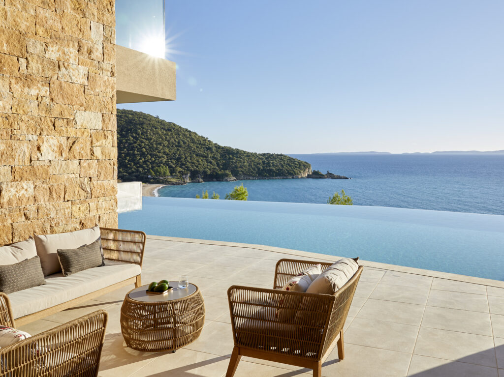 Découvrez Mar-Bella Collection - Hôtels 5 étoiles à Corfou, Parga Grèce