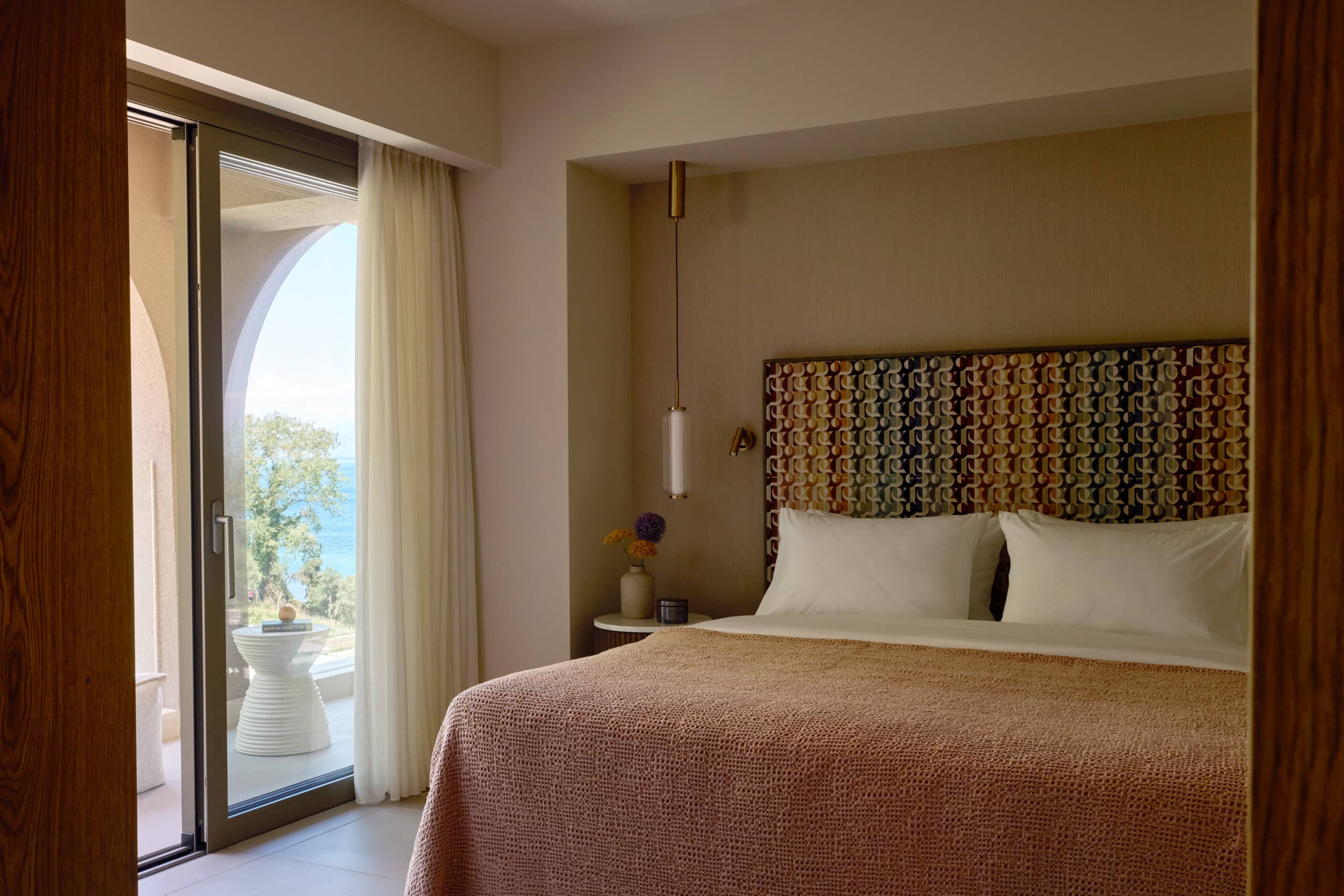 Junior_Suite_Grand_Balcon_Side SV (2)