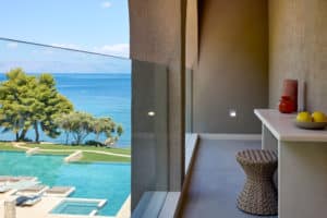 Junior_Suite_Grand_Balcony_Side SV (5)